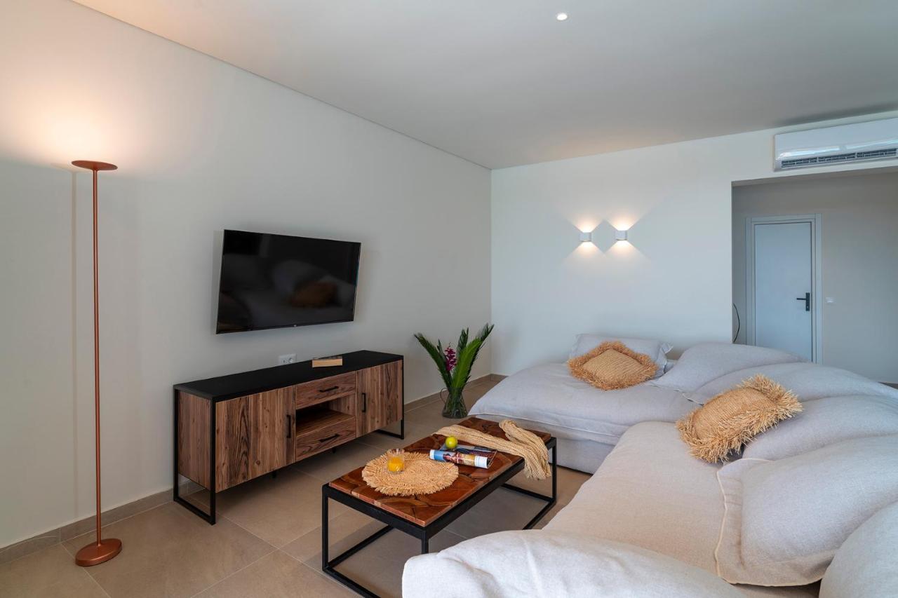 Aethrion Villas & Suites Gennadi Exteriör bild