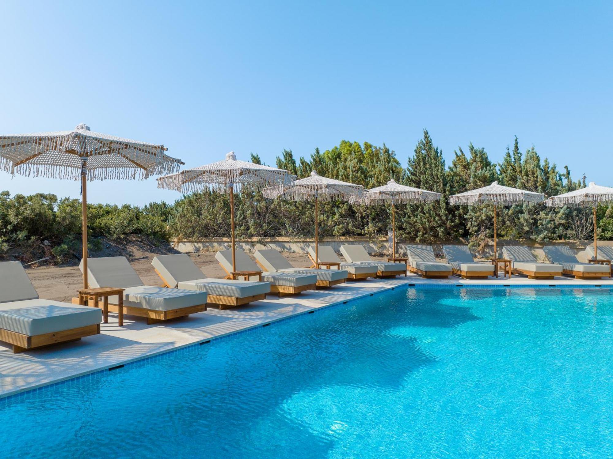 Aethrion Villas & Suites Gennadi Exteriör bild