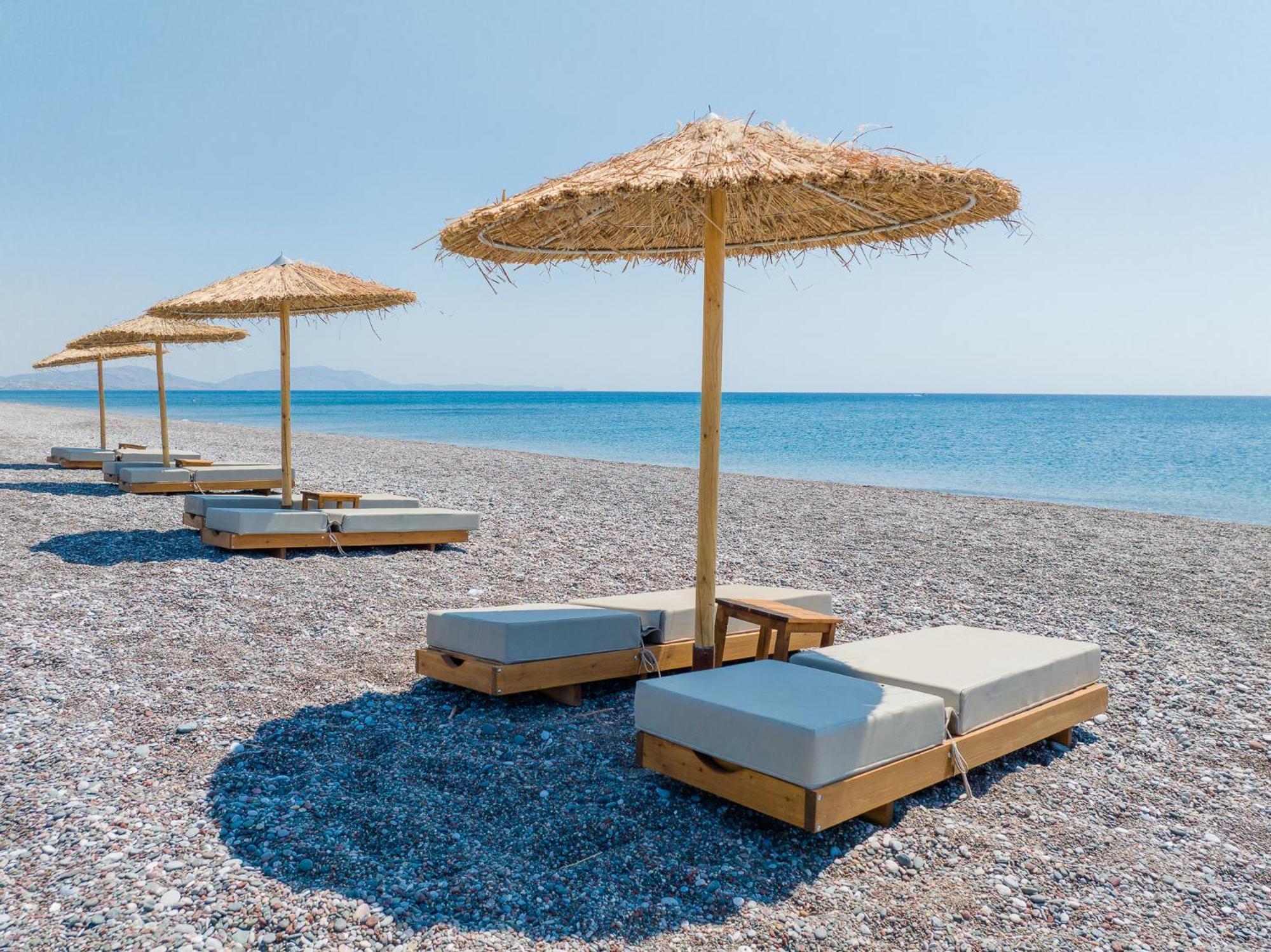 Aethrion Villas & Suites Gennadi Exteriör bild
