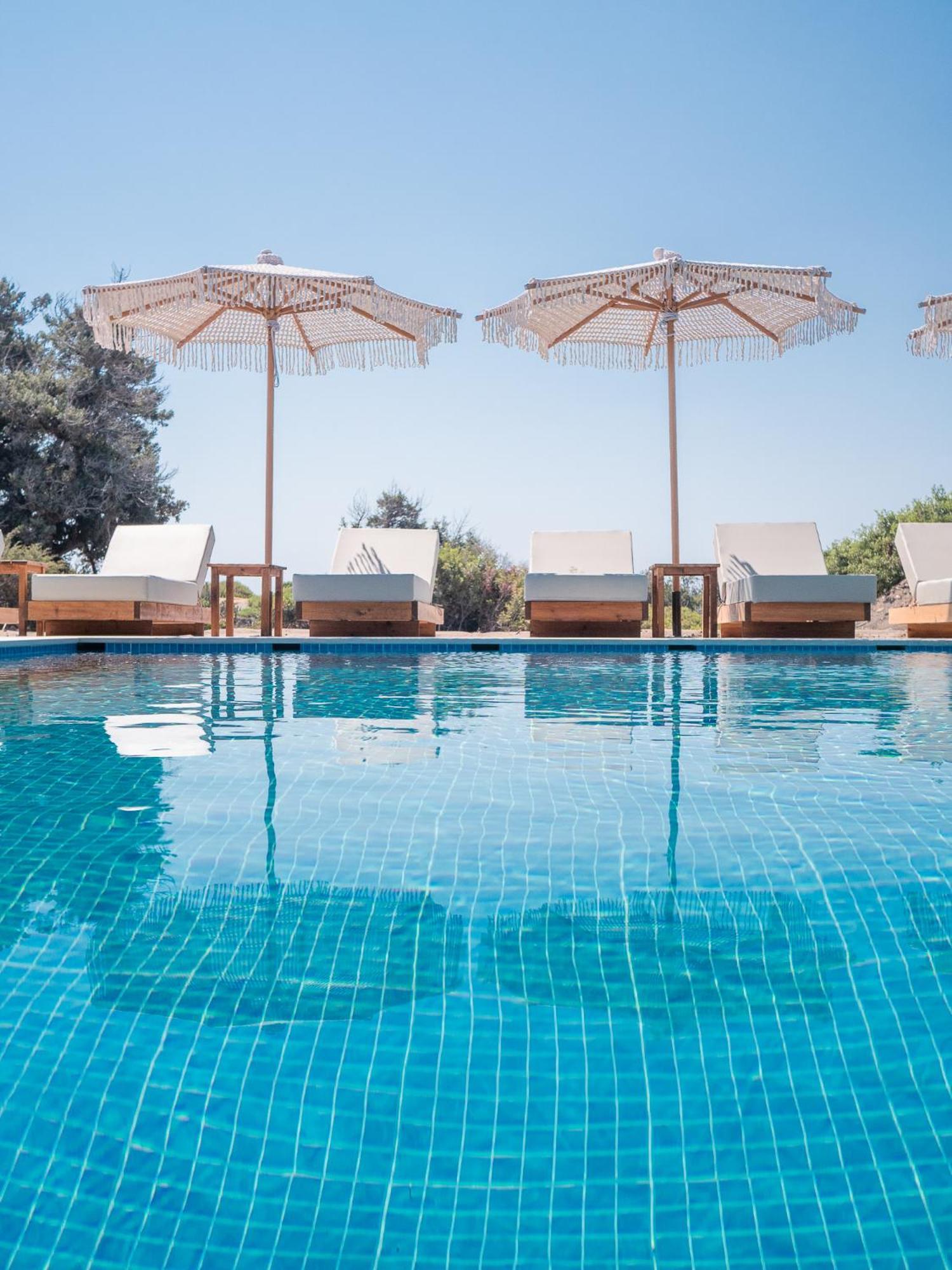 Aethrion Villas & Suites Gennadi Exteriör bild