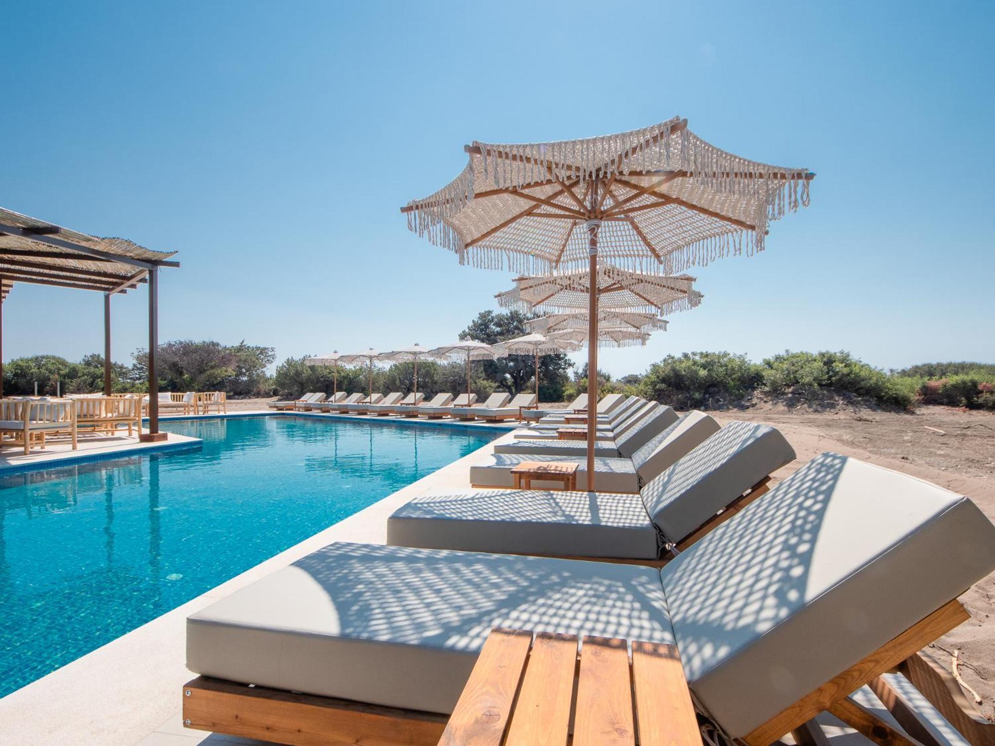 Aethrion Villas & Suites Gennadi Exteriör bild